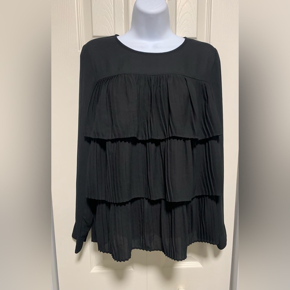 J. Jill Tiered Black Blouse - Picture 2 of 8